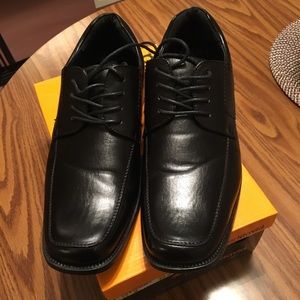 Mens dress shoes